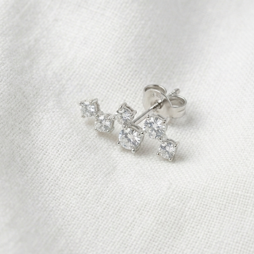 BRINCO EARCUFF ZIRCONIAS REDONDAS