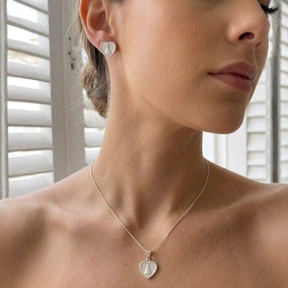 CONJUNTO NOSSA SENHORA CORAÇÃO (SEM CORRENTE)