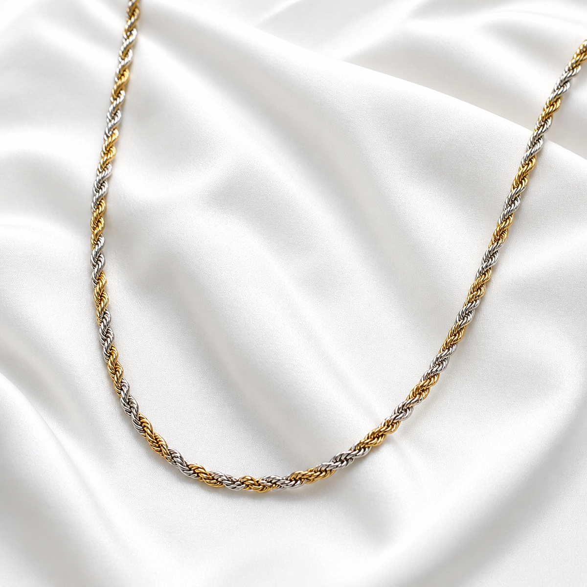 COLAR INOX PRATA E DOURADO ELO TORCIDO FINO 1.5MM