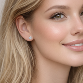 BRINCO ZIRCONIA CORAÇÃO EMBUTIDO