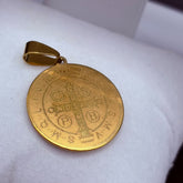 PINGENTE INOX GOLD SAO BENTO MEDALHA