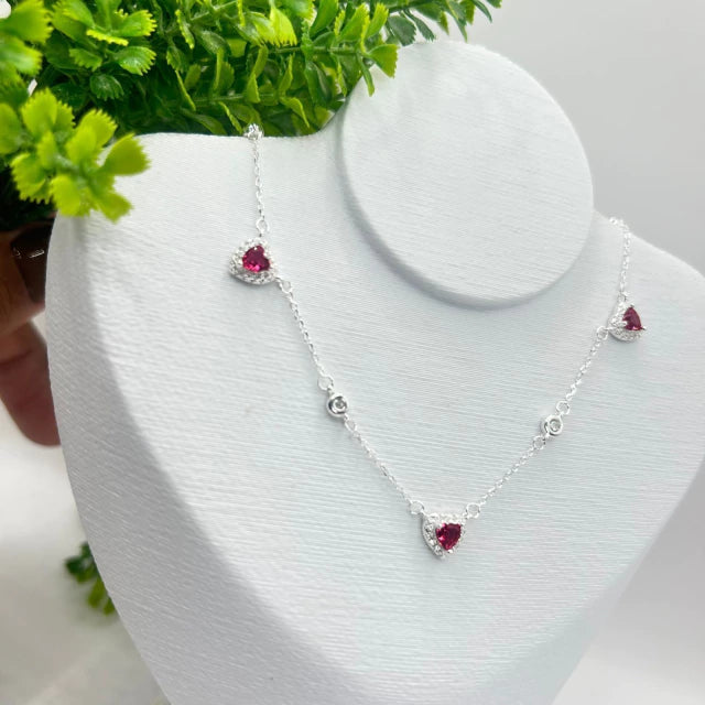 COLAR CHOKER ROSA CORAÇÕES
